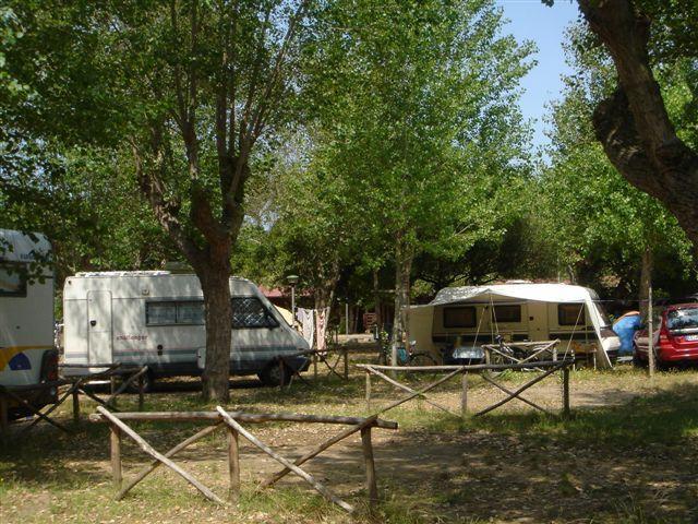 Hotel Camping Internazionale Di Castelfusano à Ostie Extérieur photo